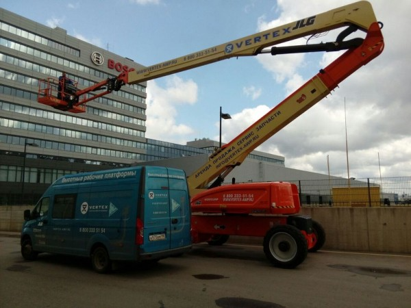 Коленчатый подъемник JLG 1250AJP в аренду