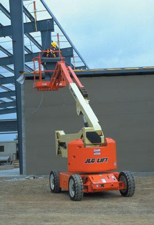 Коленчатый подъемник JLG E450A